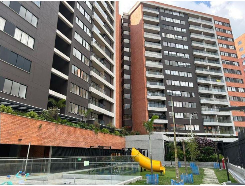 Beautiful 2 bedroom condo in Trianon Envigado