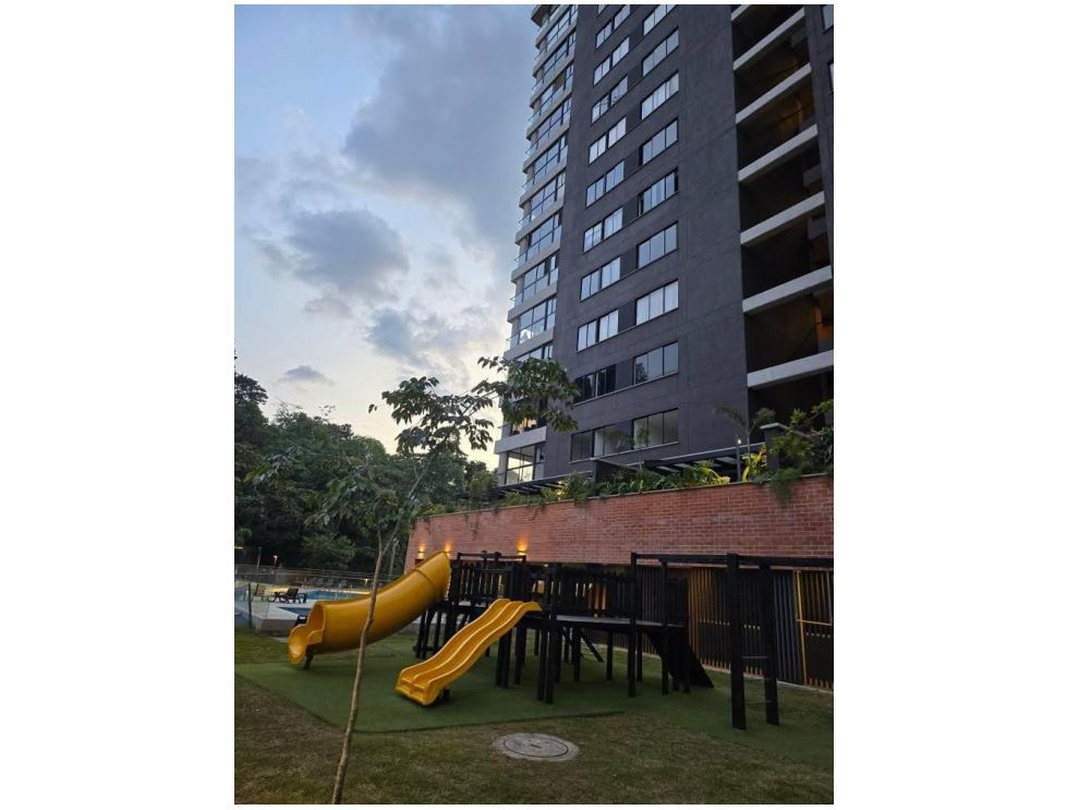 Beautiful 2 bedroom condo in Trianon Envigado - Image 14