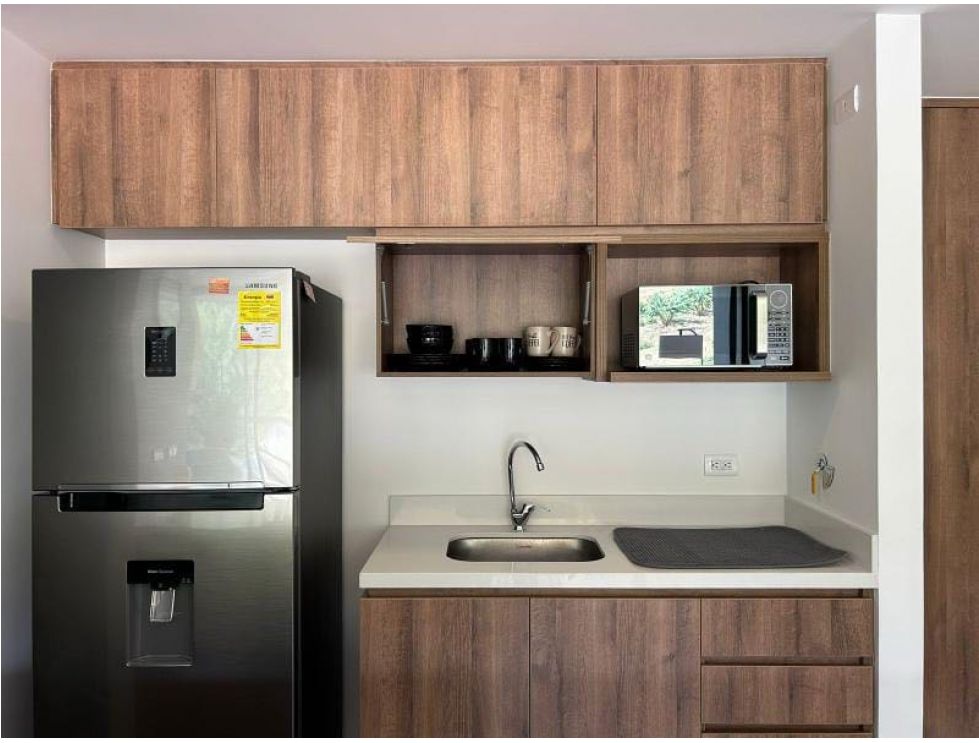 Beautiful 2 bedroom condo in Trianon Envigado - Image 2