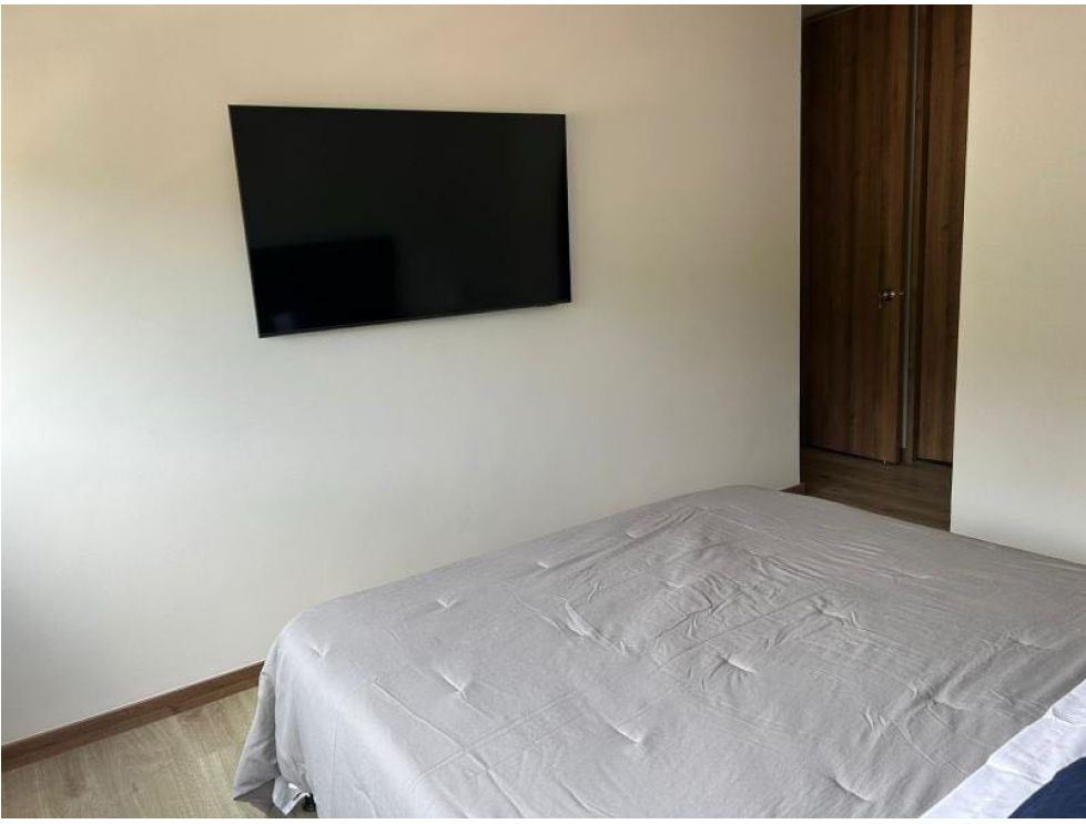 Beautiful 2 bedroom condo in Trianon Envigado - Image 4