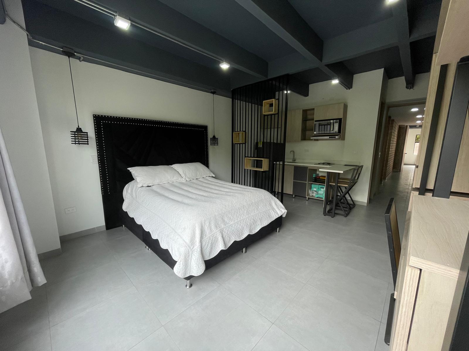 GREAT INVESTMENT OPPORTUNITY IN THE CITY OF MEDELLÍN! - Image 2