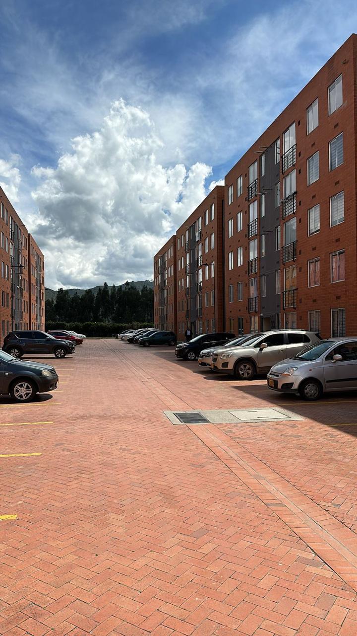 FURNISHED APARTMENT IN CAJICA, SHORT TERM RENTALS ALLOWED - Image 6