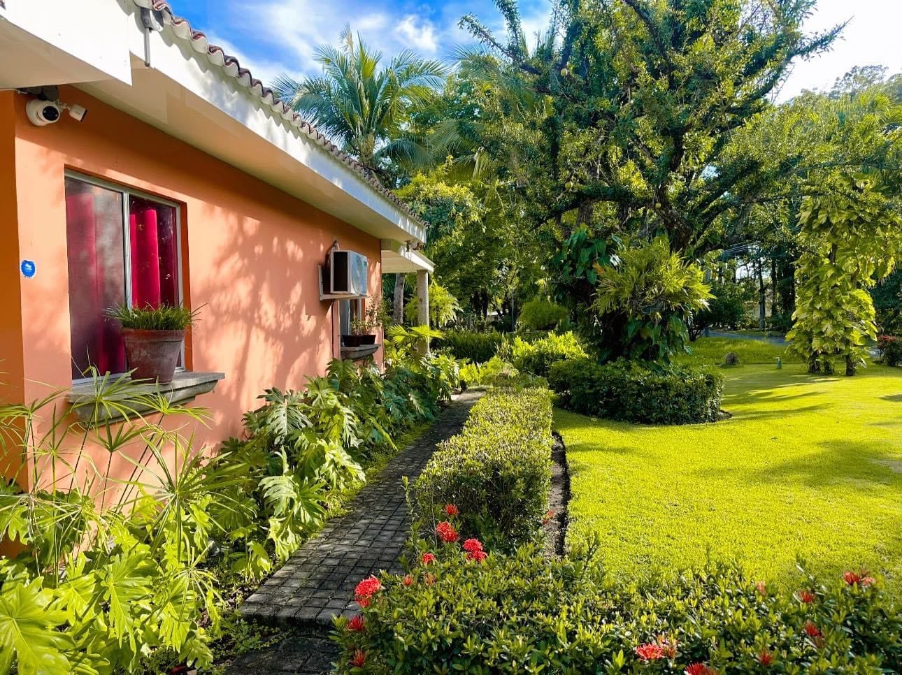 BEACH HOUSE FOR SALE, ACAJUTLA EL SALVADOR - Image 5