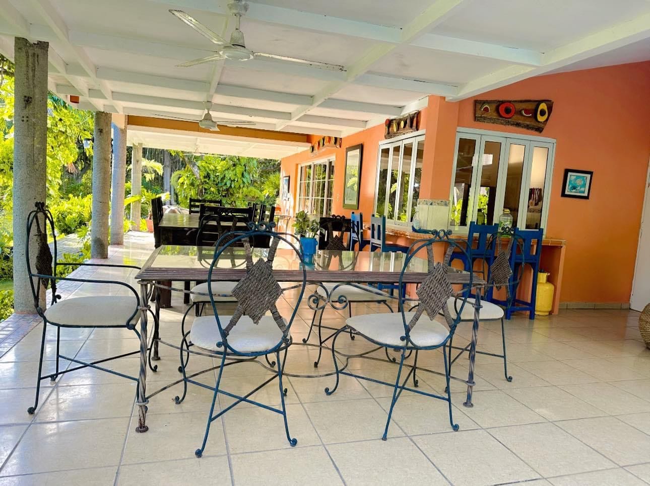 BEACH HOUSE FOR SALE, ACAJUTLA EL SALVADOR - Image 3