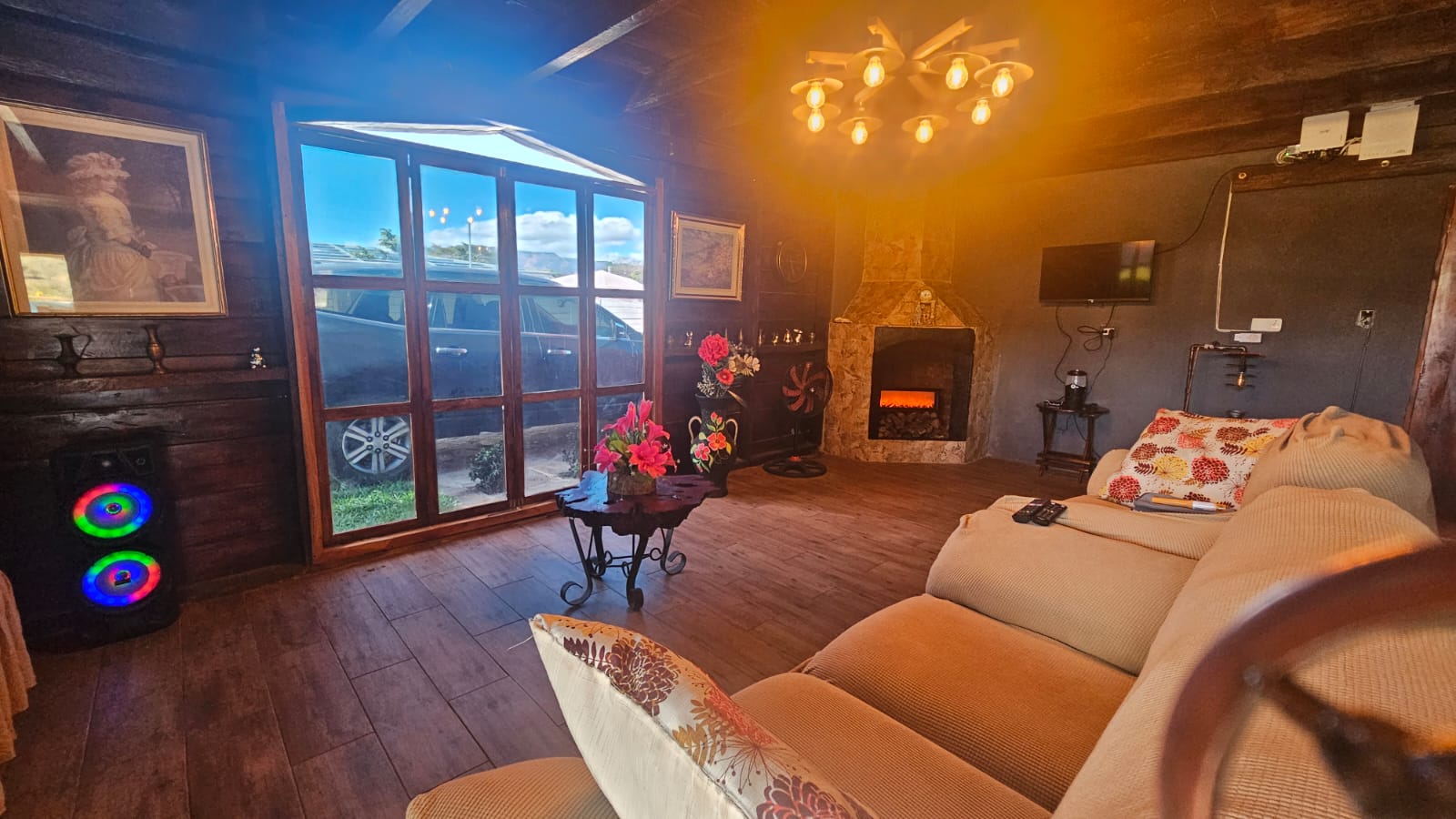 Rustic Cabin for Sale – Ideal for Tourism or Airbnb in Candelaria de la Frontera - Image 5
