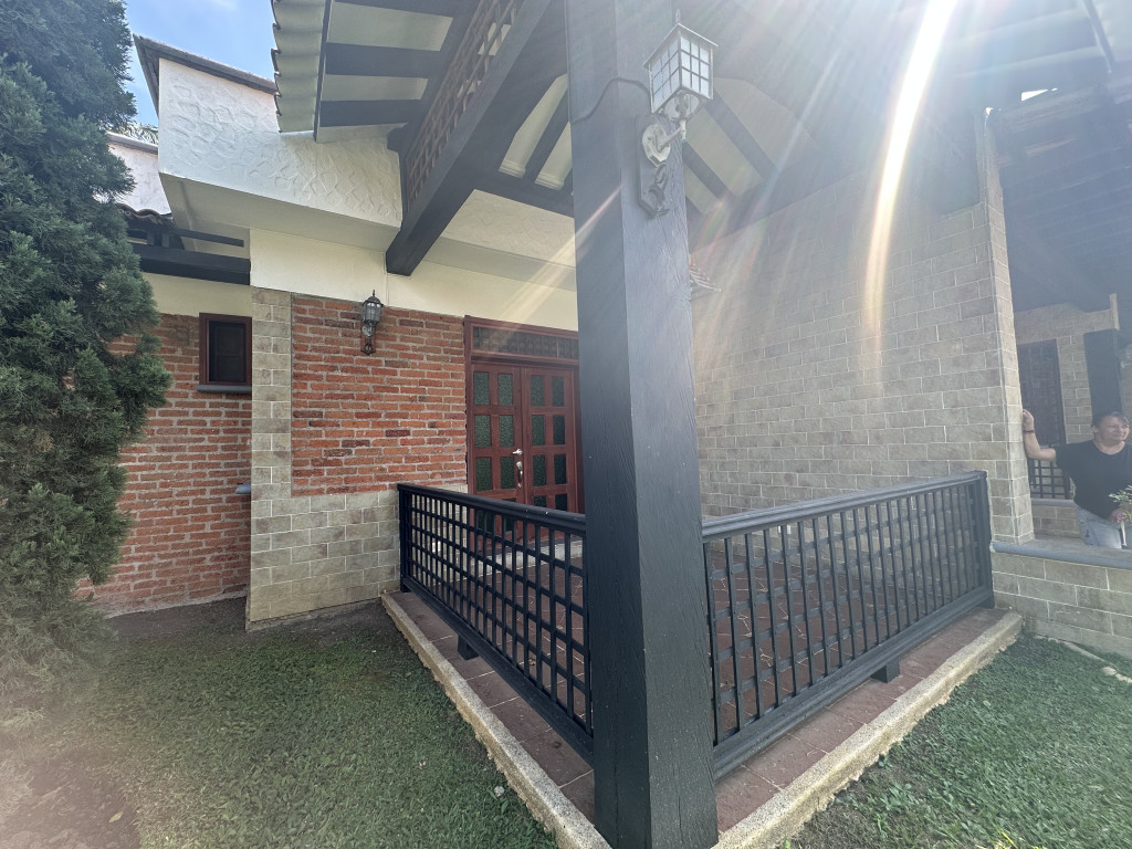 Beautiful Remodeled House in Las Mercedes – Jamundí, Valle del Cauca, Colombia - Thumbnail 10