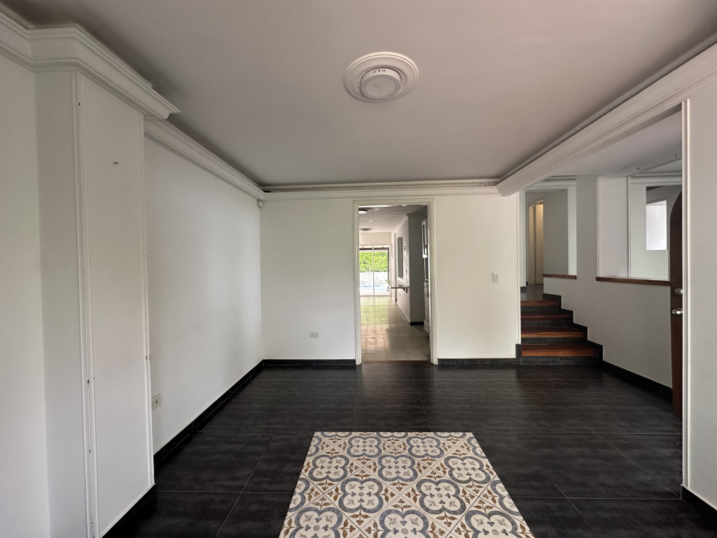House for Sale in Bellavista – Exclusive West Cali Location - Colombia - Thumbnail 7