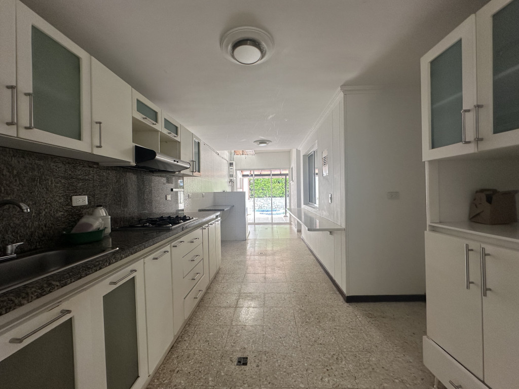 House for Sale in Bellavista – Exclusive West Cali Location - Colombia - Thumbnail 10