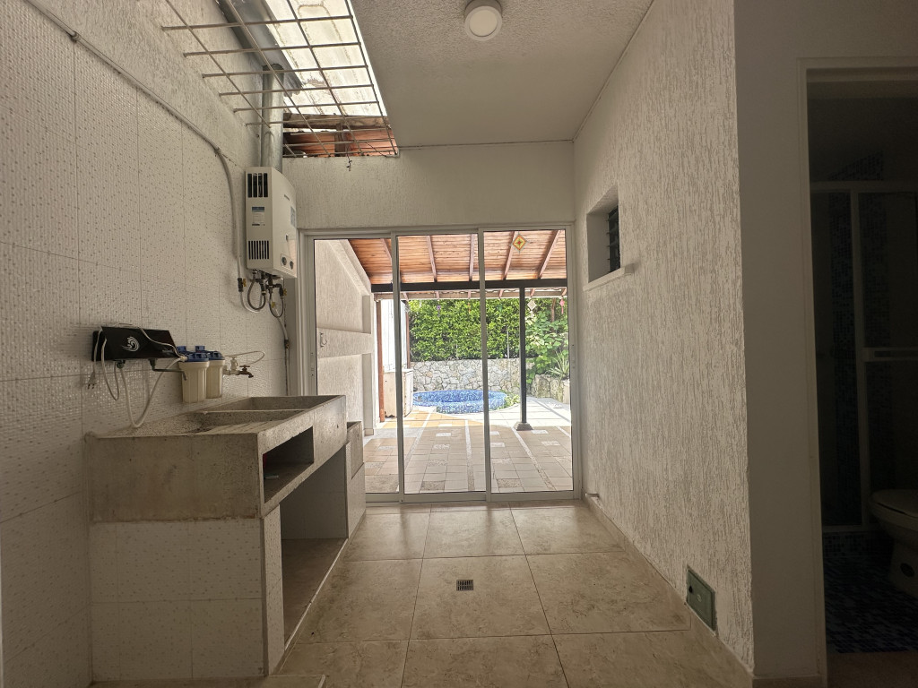 House for Sale in Bellavista – Exclusive West Cali Location - Colombia - Thumbnail 13