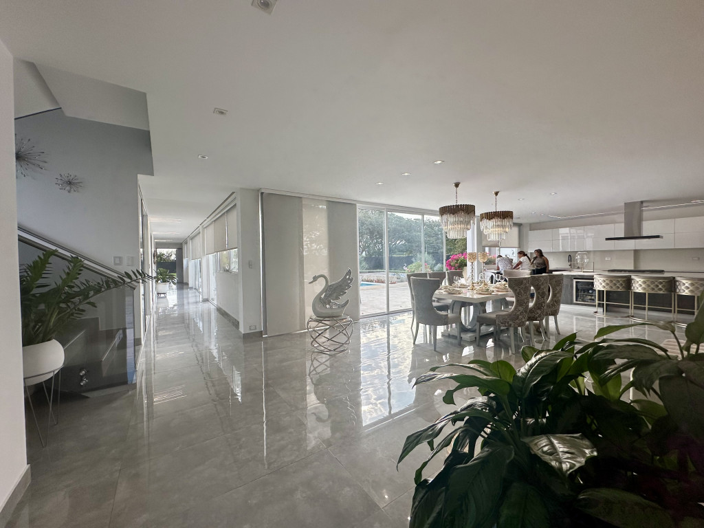 Luxury Countryside Home in Rincón de Matapalo (Rozo, Valle del Cauca, Colombia) - Thumbnail 2