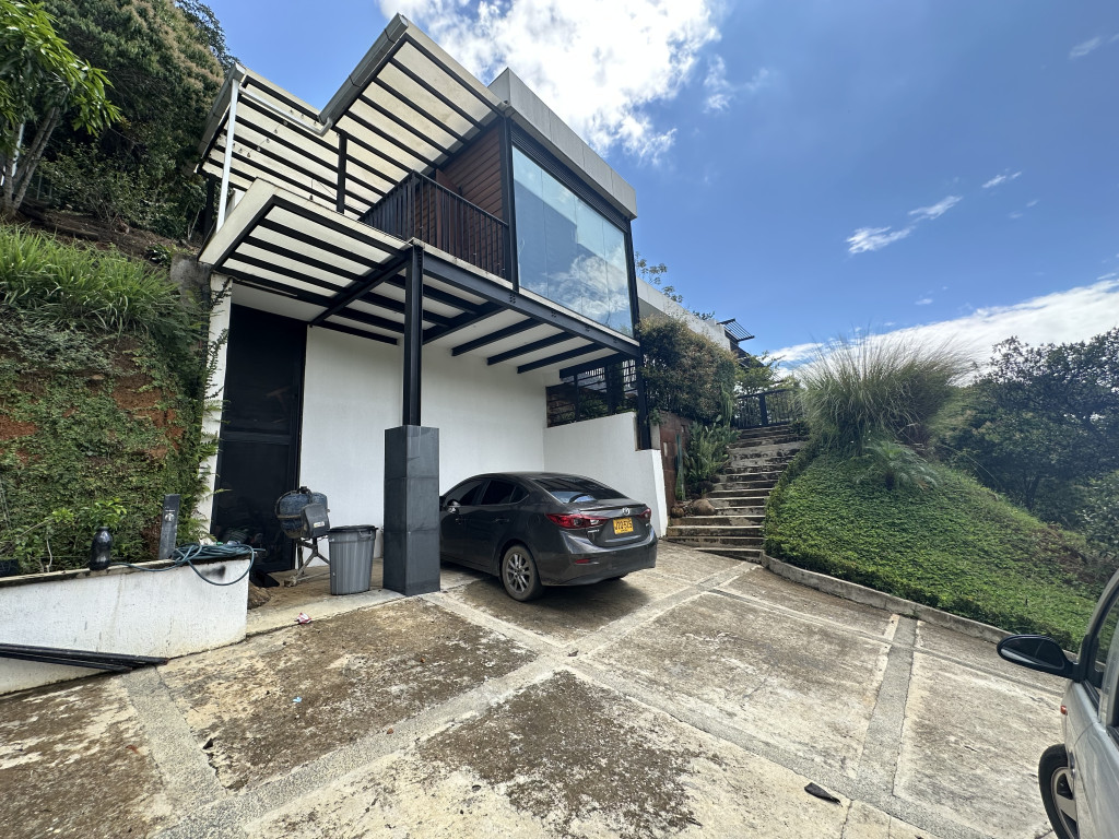 Modern Mountainview Home in Océano Verde (Jamundí, Valle del Cauca, Colombia)