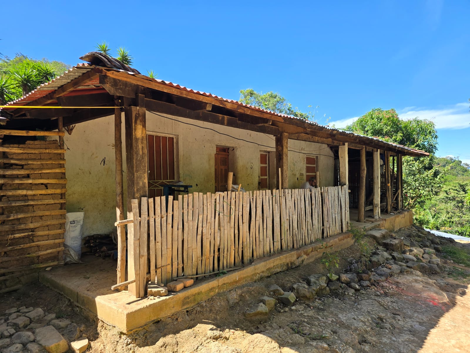 Coffee-Producing Farm with Export Clients (Tacuba, Ahuachapán, El Salvador) - Thumbnail 3