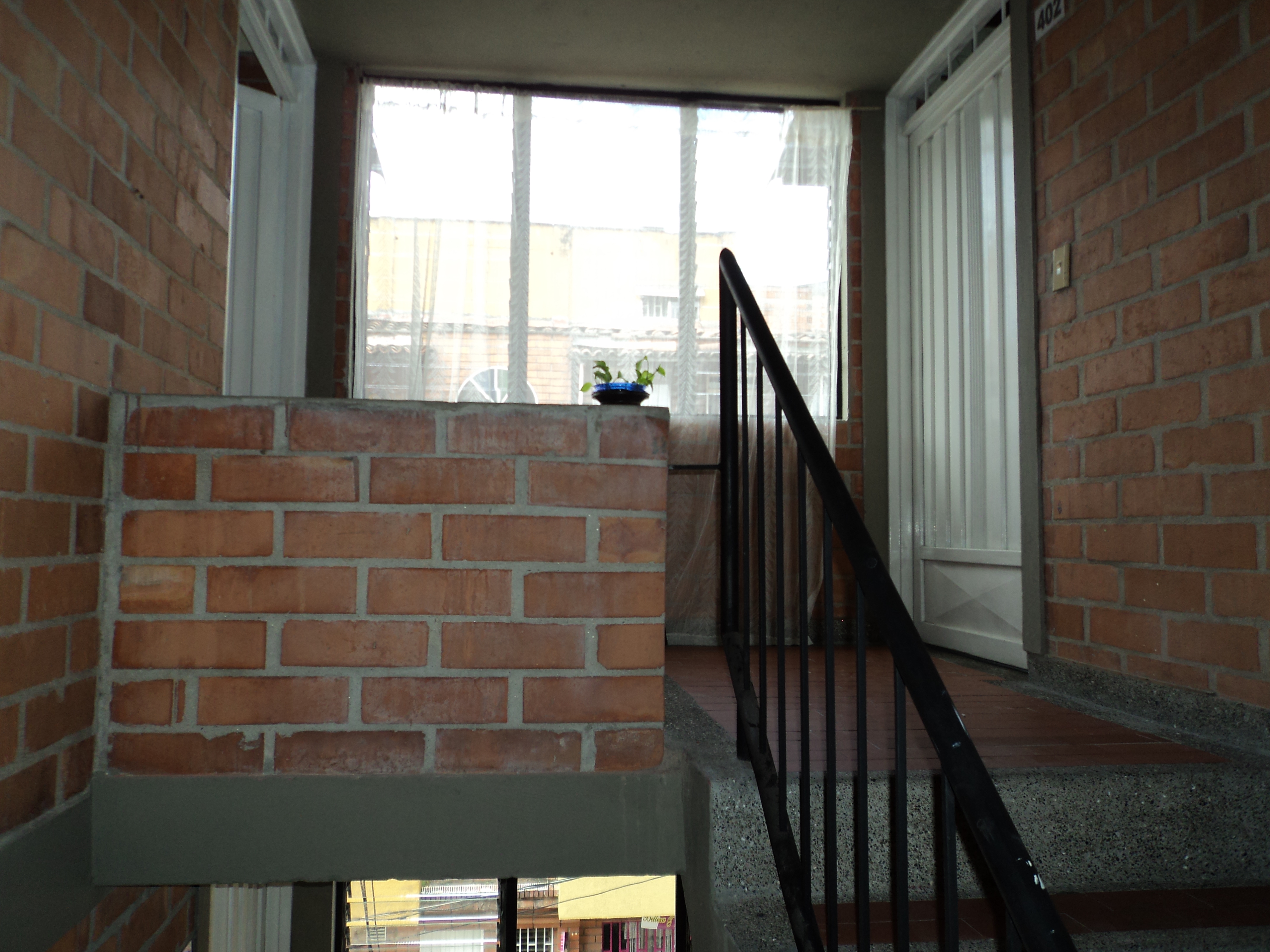 10 Unit Building in Medellin, Colombia - Thumbnail 8