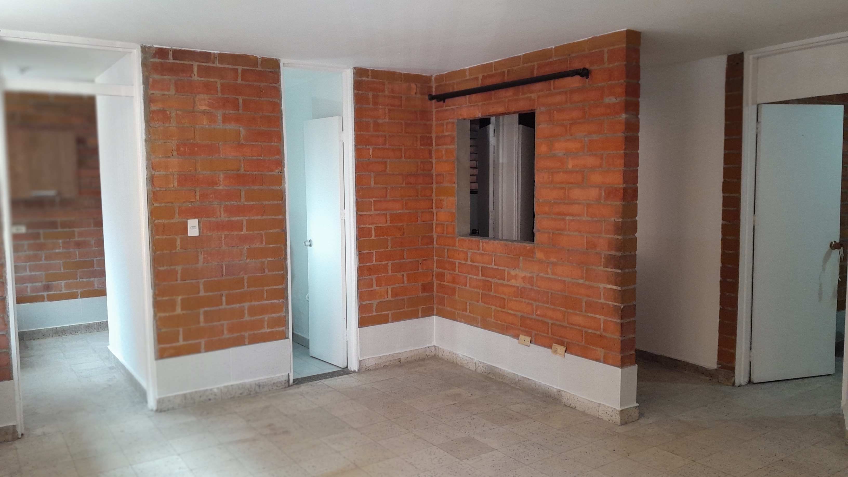 10 Unit Building in Medellin, Colombia - Thumbnail 10