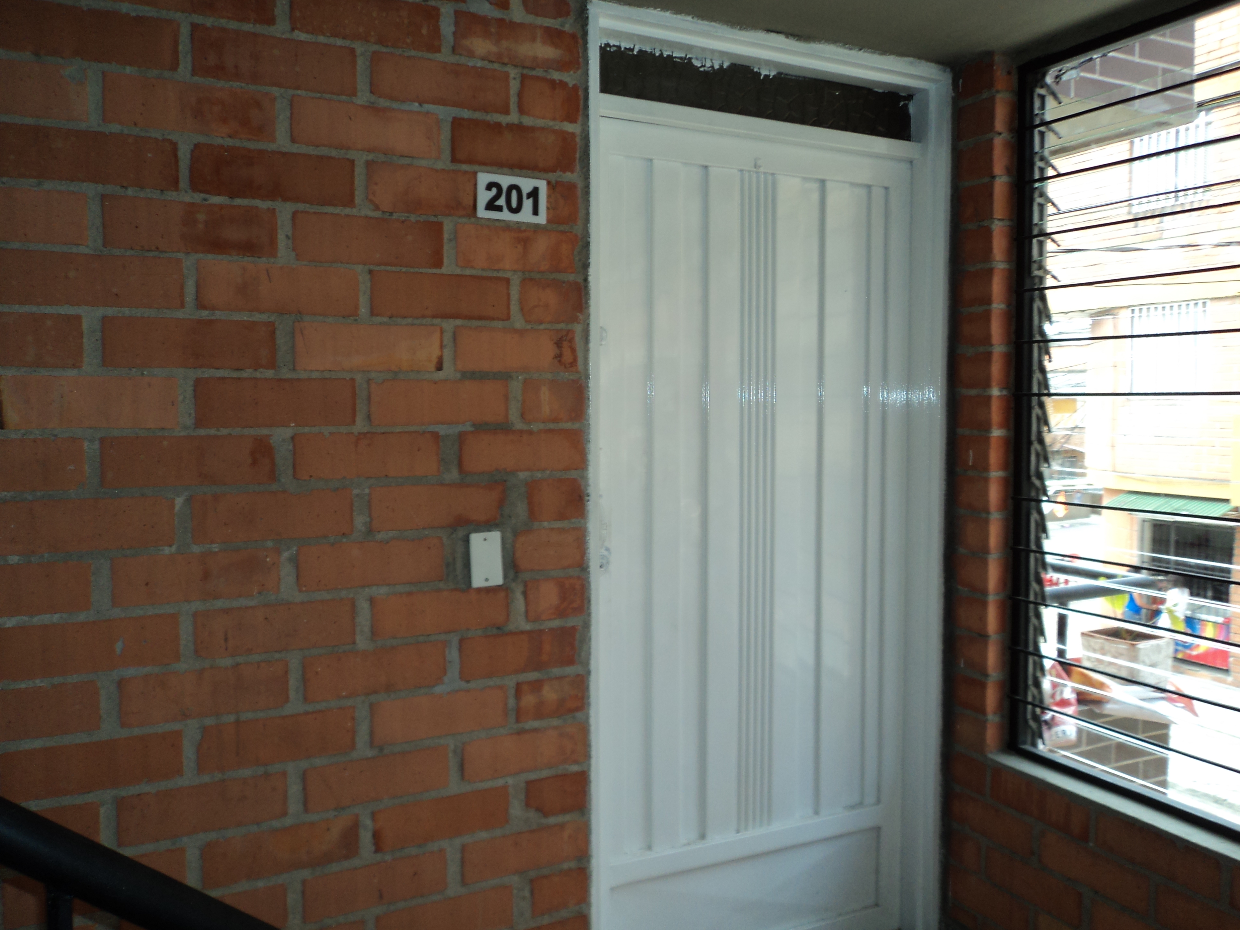 10 Unit Building in Medellin, Colombia - Thumbnail 7