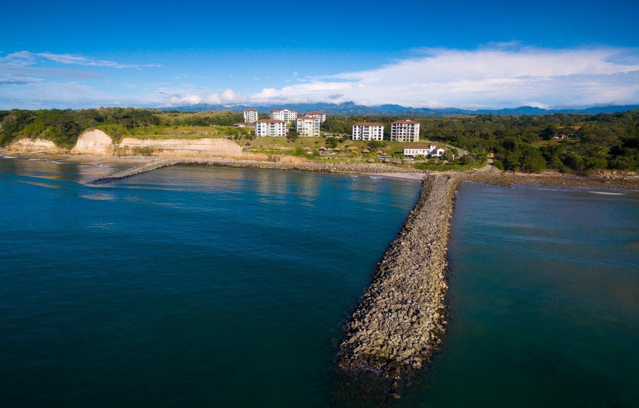 Apartment in Lagomar Ensenada Panama - Thumbnail 2