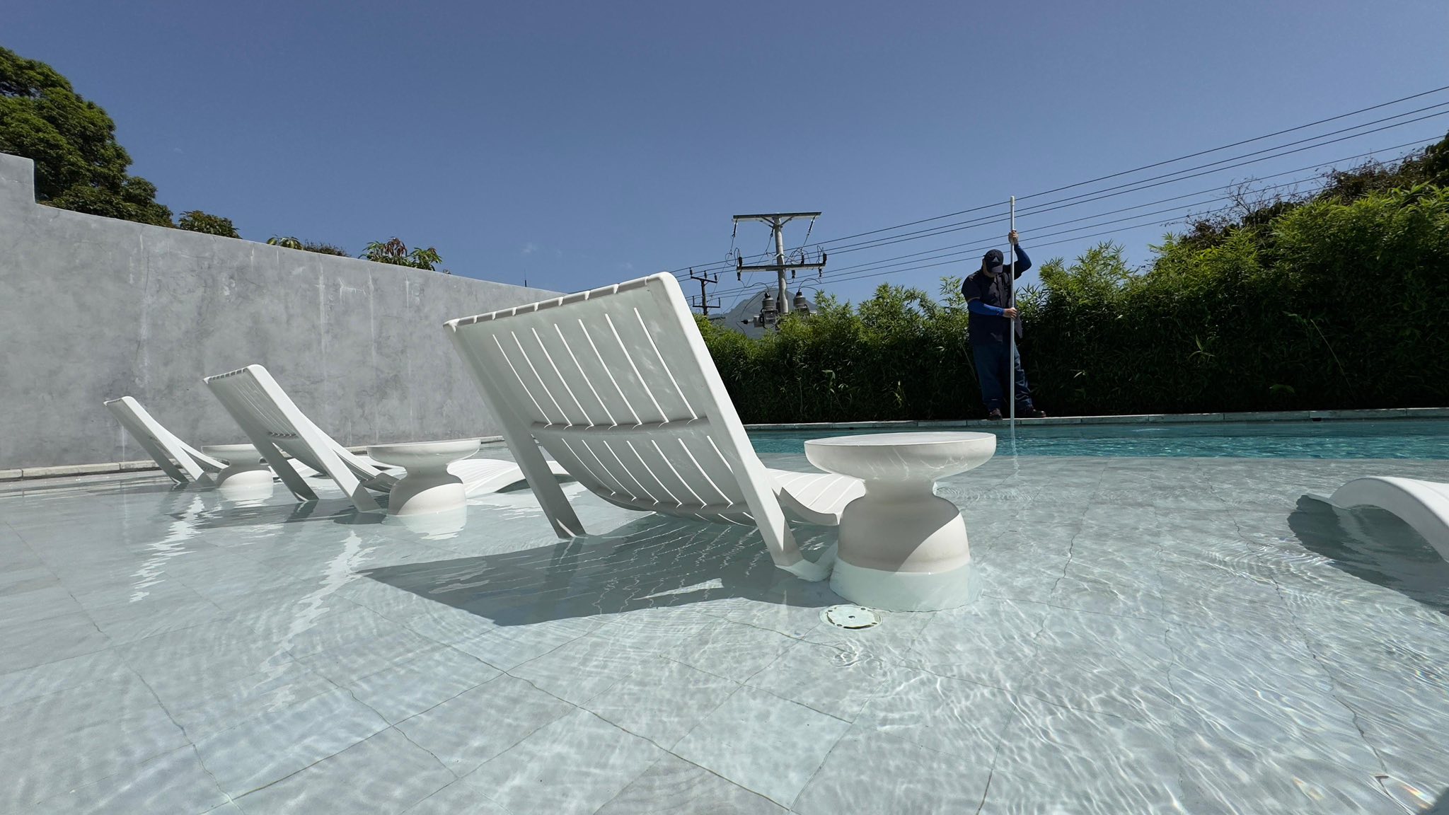 Apartment with Panoramic Views in Torre Trè Lum – Col. La Mascota El Salvador - Thumbnail 4