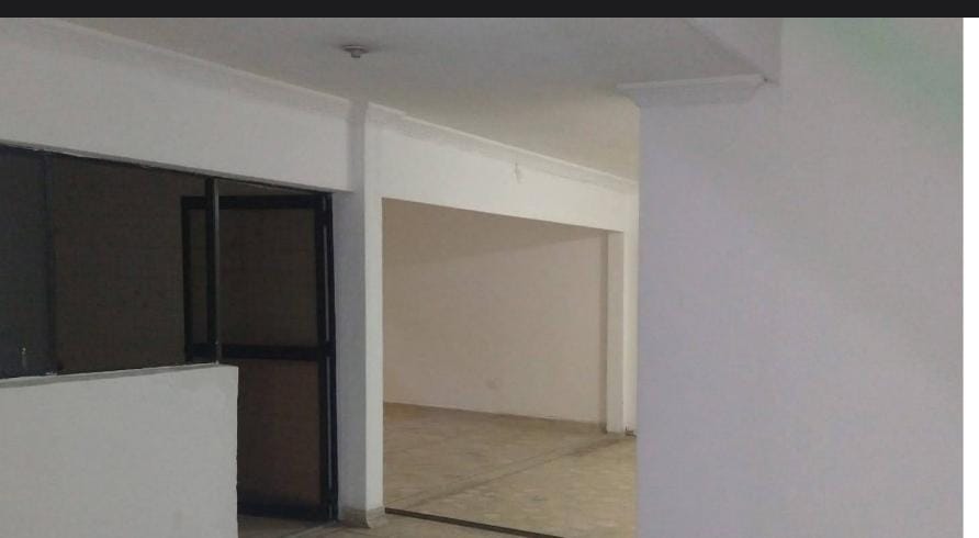 Large House For Sale In Cali Colombia 8 Bedrooms 5 Bathrooms - Thumbnail 8