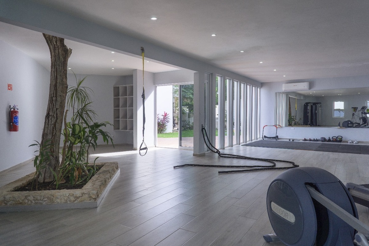 Modern 3-Bedroom Condo in Starlight Towers – Playa del Carmen - Thumbnail 6