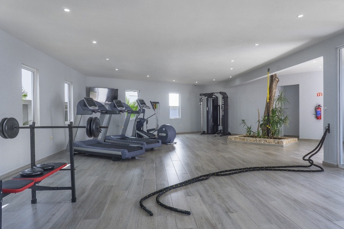Modern 3-Bedroom Condo in Starlight Towers – Playa del Carmen - Thumbnail 14