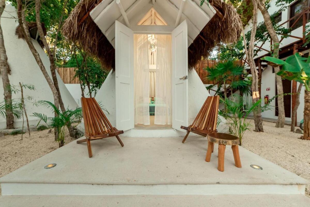 Boutique Hotel for Sale – Prime Location in Tulum Centro - Thumbnail 2
