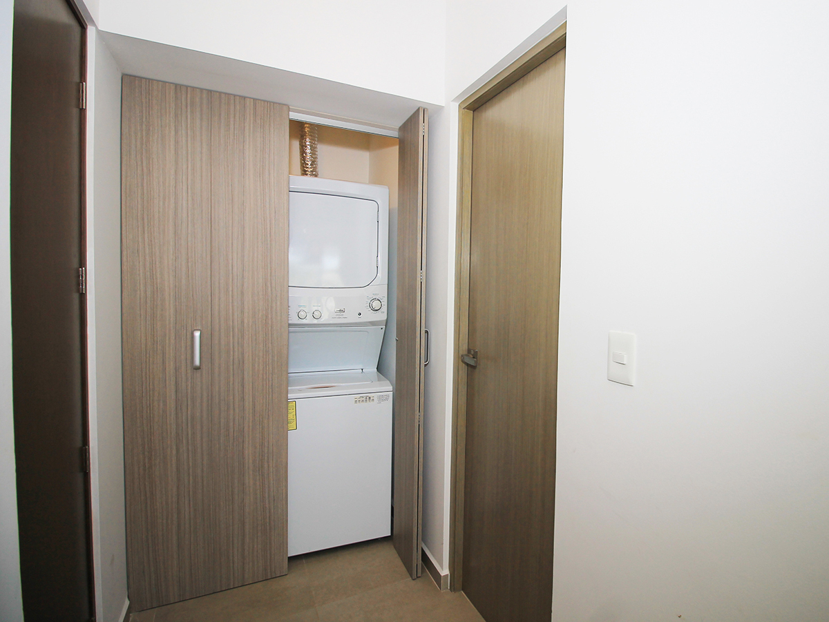Modern 1-Bedroom Condo in Solea Building – Playa del Carmen - Mexico - Thumbnail 9