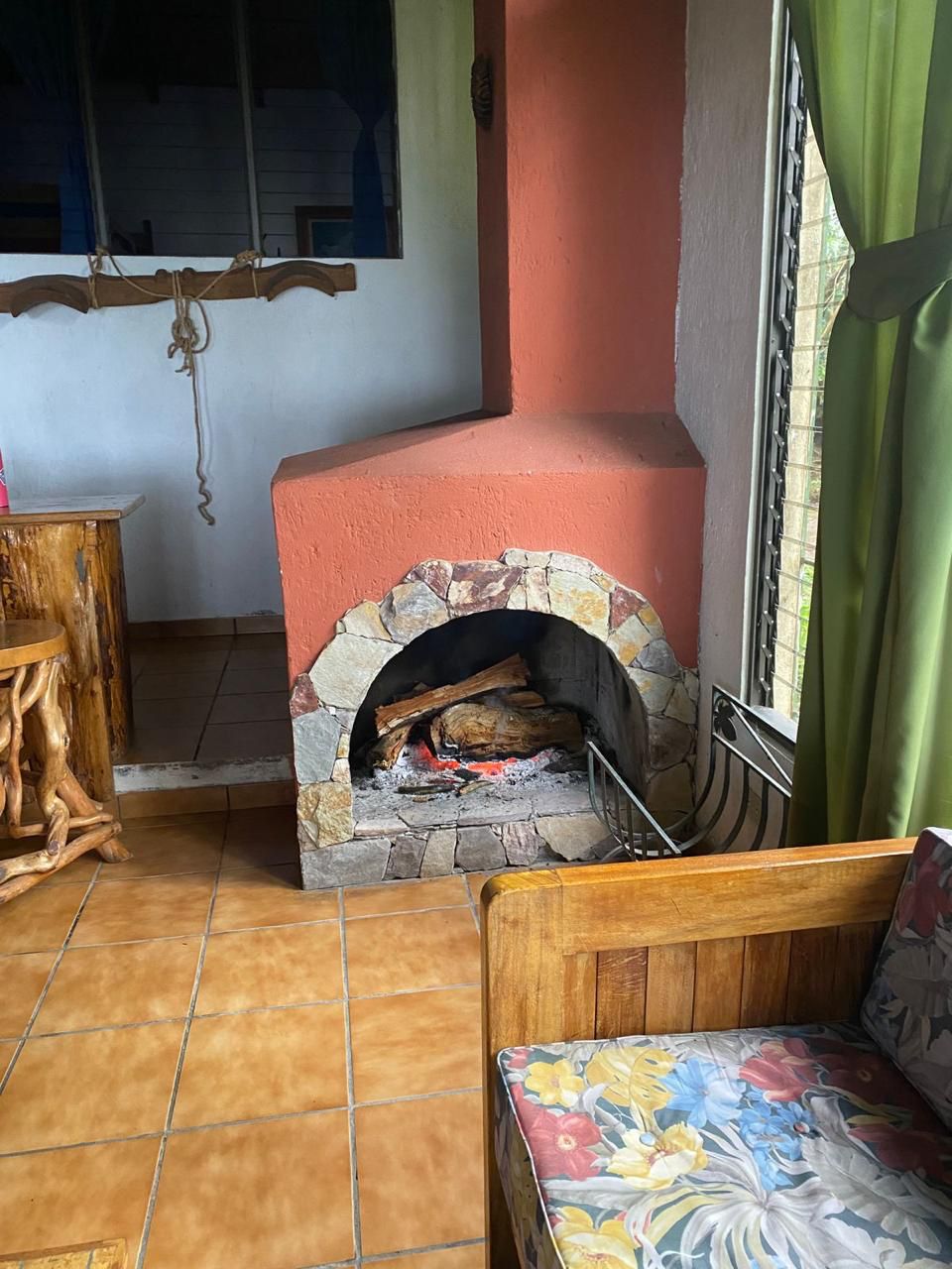 Cabin for Sale with Panoramic Views – Los Naranjos, El Salvador - Thumbnail 2