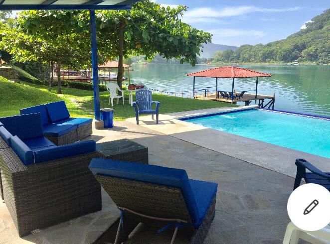 Lakefront Estate with Multiple Homes, Pools & Private Docks – Lago de Coatepeque - El Salvador - Thumbnail 12