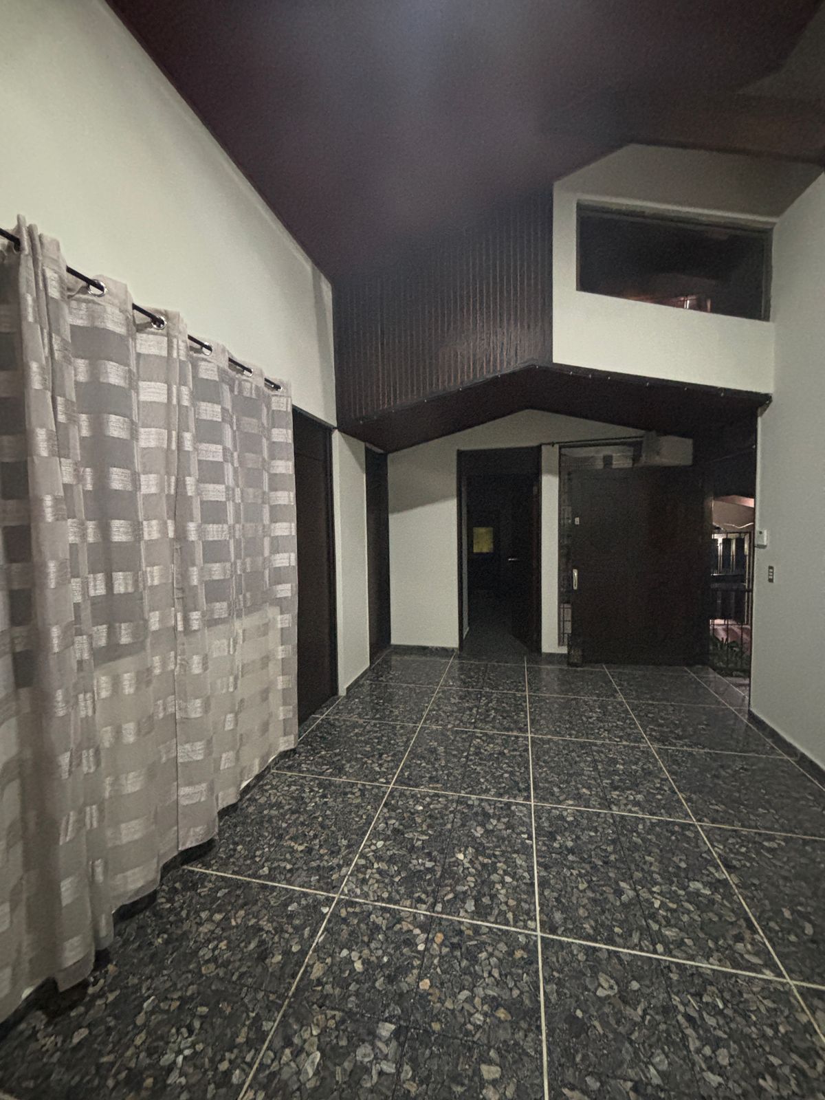 Spacious 4-Bedroom House with Mirador – For Rent in San Salvador - Thumbnail 16
