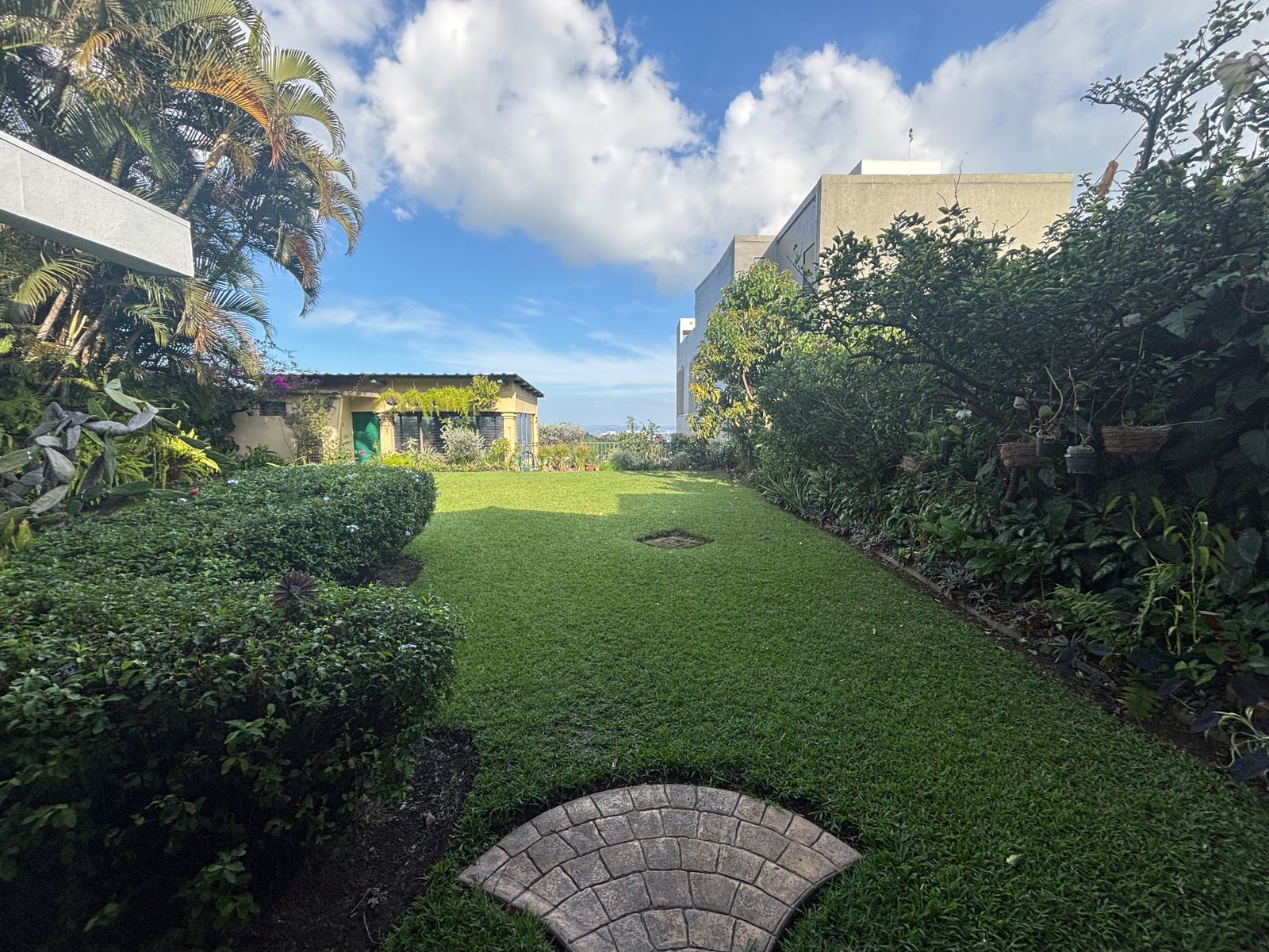 Spacious 4-Bedroom House with Mirador – For Rent in San Salvador - Thumbnail 15