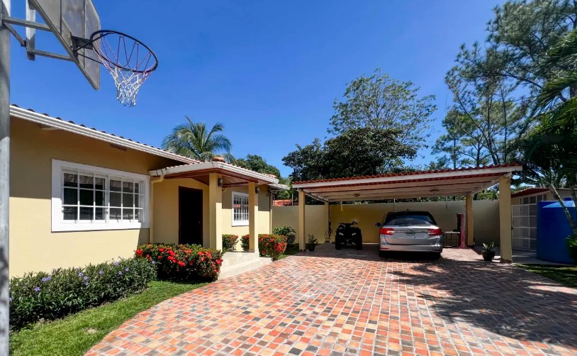 House for sale in San Carlos - Image 6