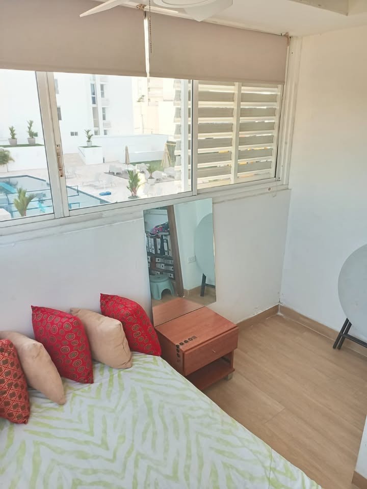 Furnished Apartment with Private Terrace in Coco del Mar, San Francisco - Image 9