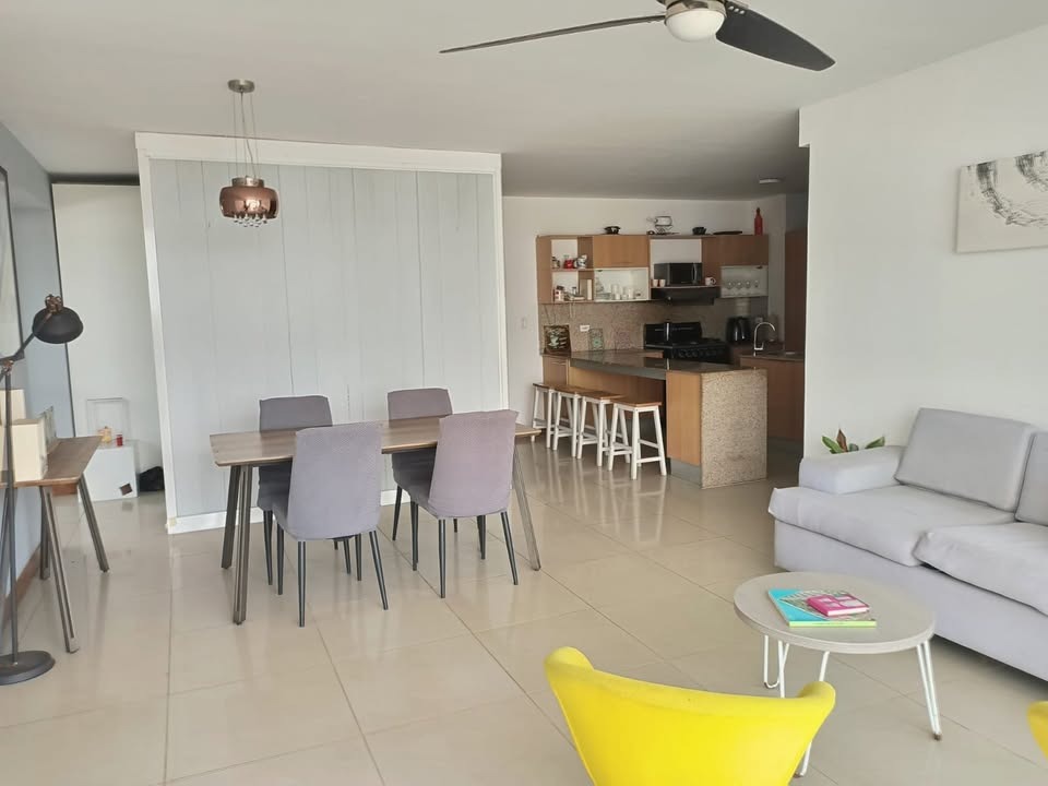 Furnished Apartment with Private Terrace in Coco del Mar, San Francisco - Image 15