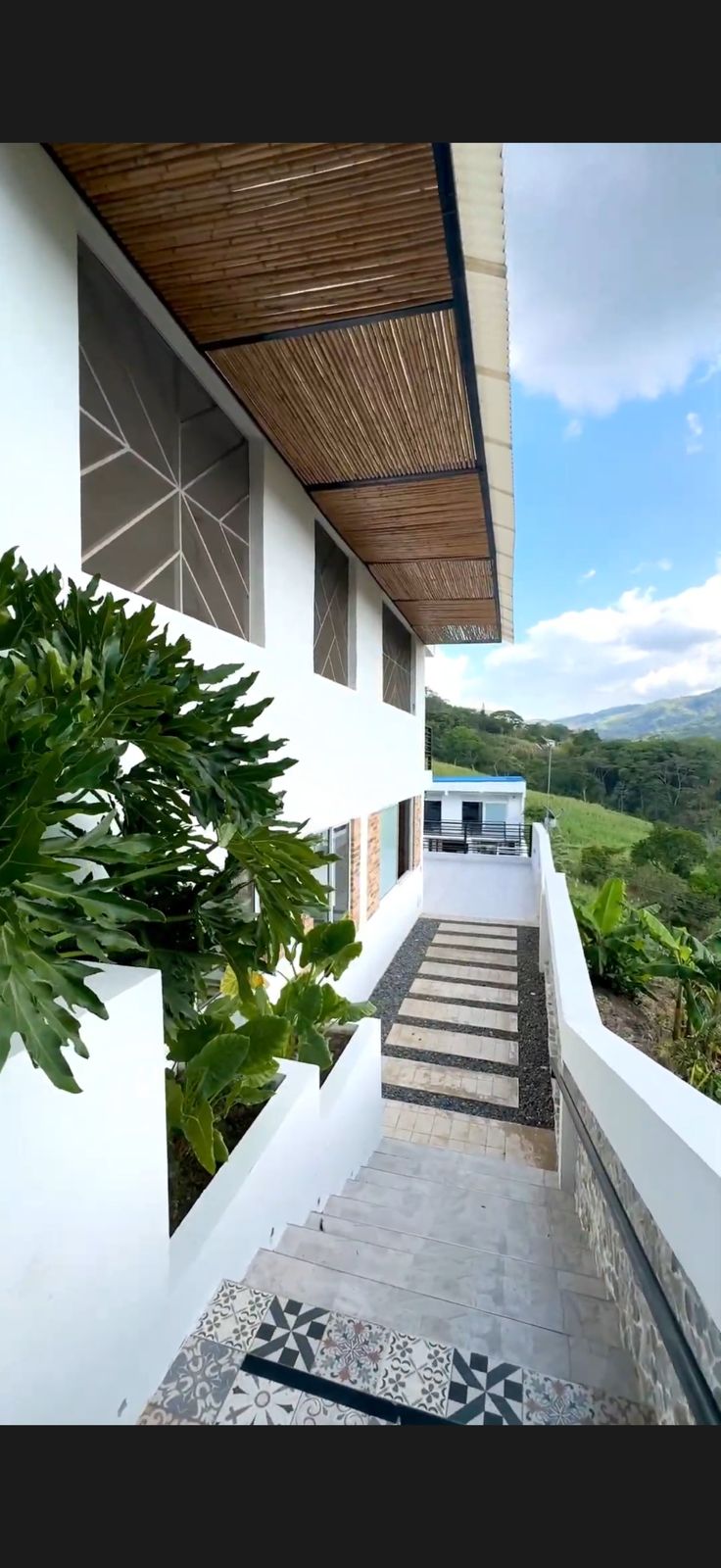 Luxury Rural Estate with Pool | Finca Los Cámbulos | Quebradanegra, Cundinamarca - Image 2