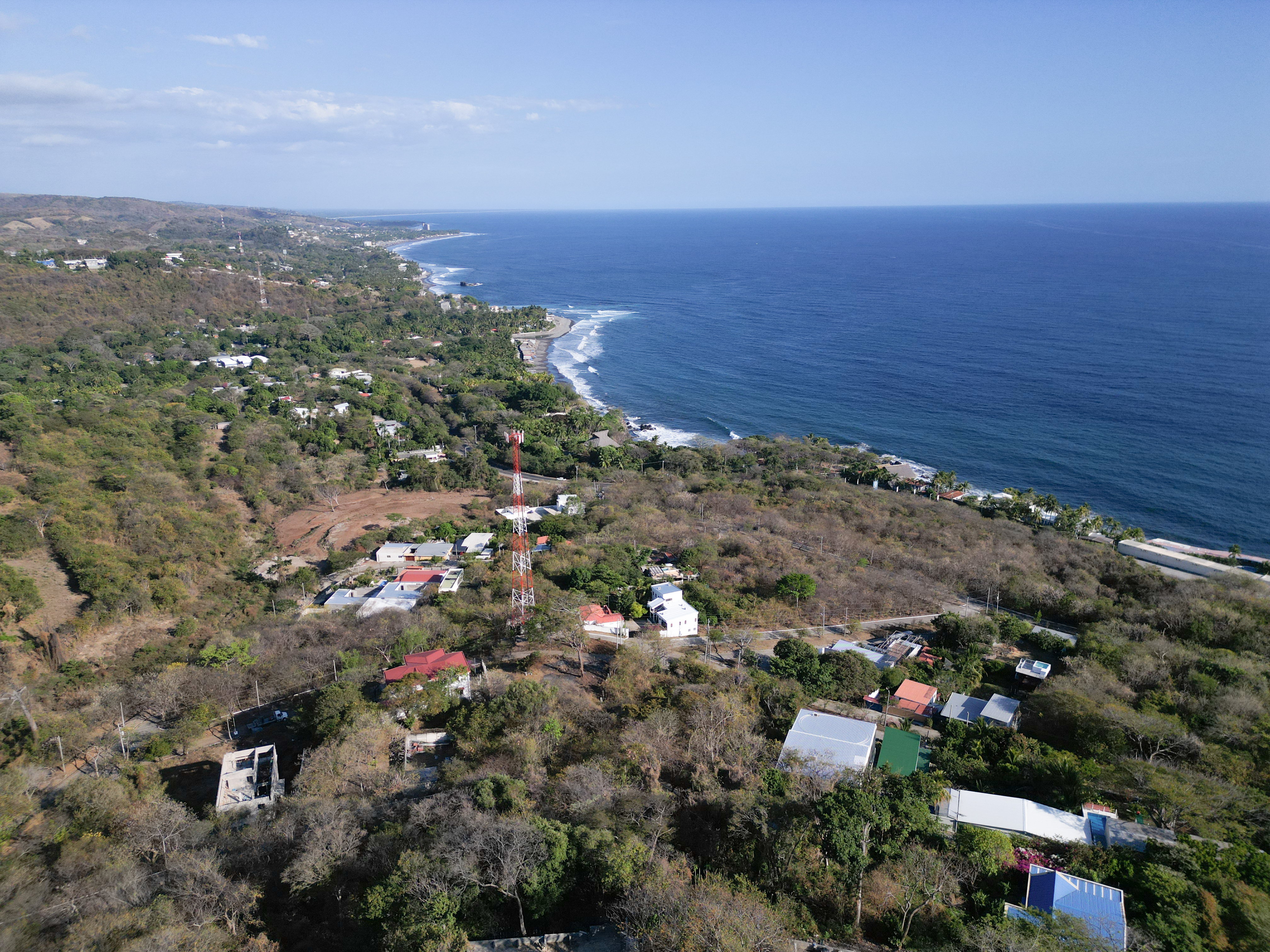 Sunzal New Build, 5 bedroom, 5 bathroom - Image 2