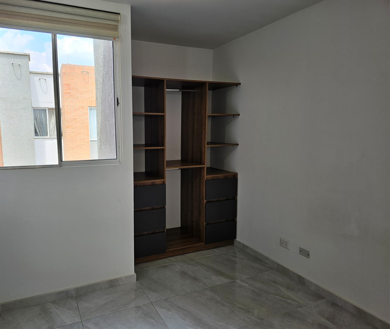 Modern Apartment in Caracolí with Pool & BBQ Area – Located in One of Cali’s Fastest-Growing Neighbourhood - Image 11