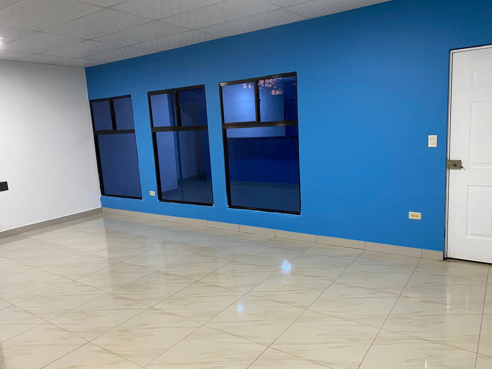 Strategic Commercial Property Near International Airport - Image 8