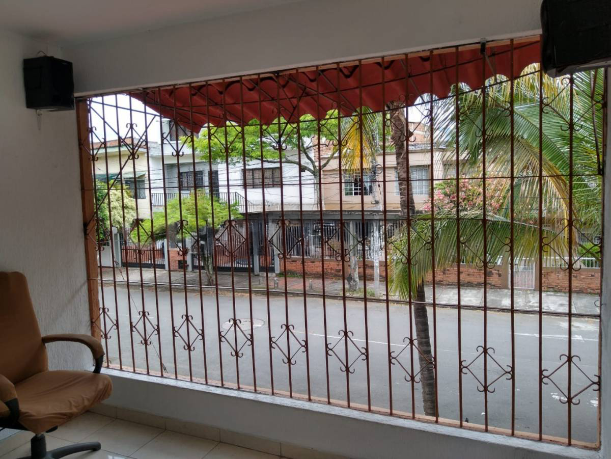 Corner Duplex House – Champagnat, Cali - Image 6