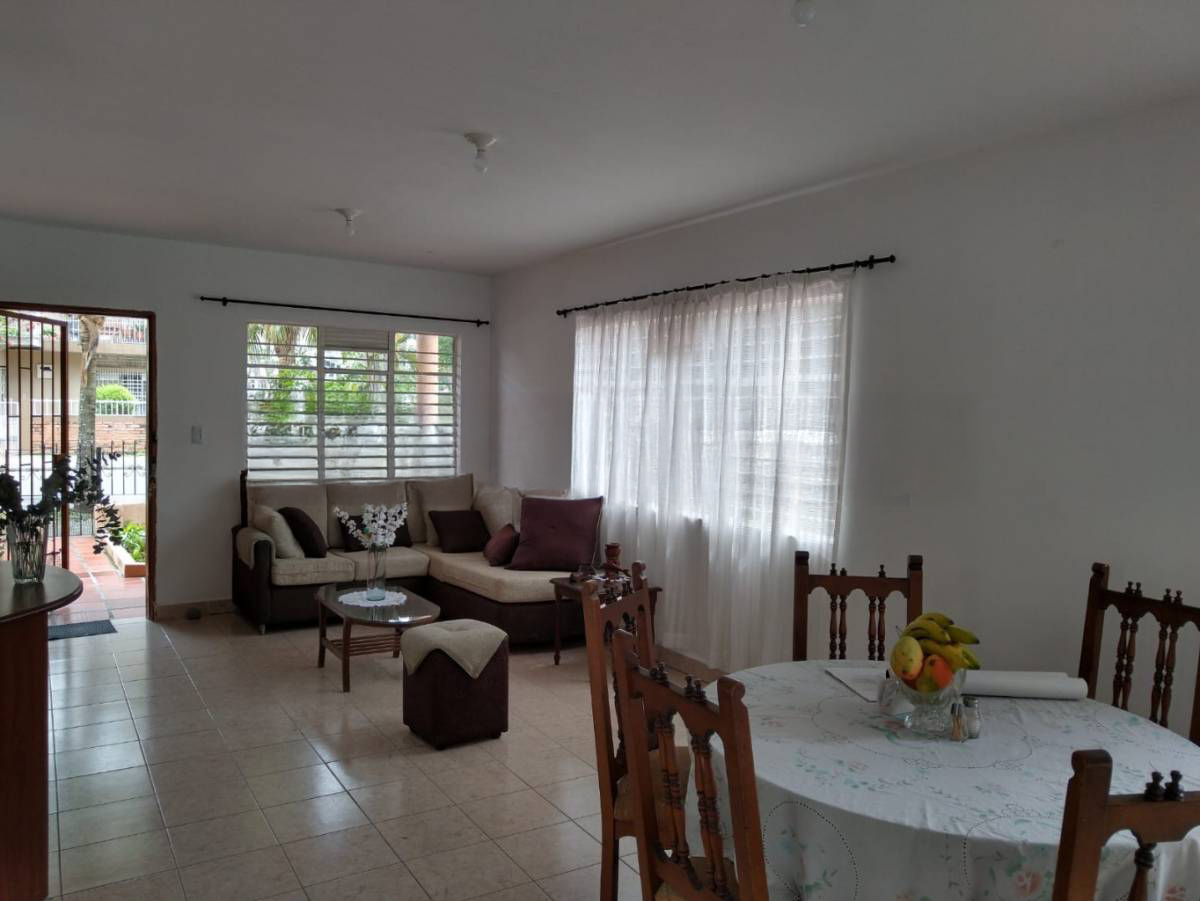Corner Duplex House – Champagnat, Cali - Image 2