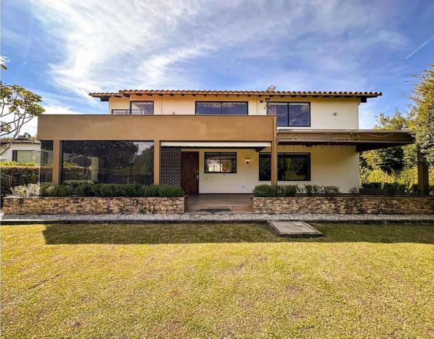 Luxury Country House – Llanogrande, Rionegro - Image 1
