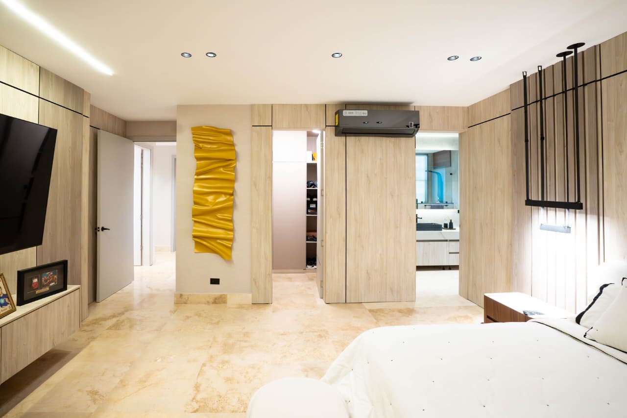 ✨ Experience Luxury  at PH Q Tower ✨ - Image 13