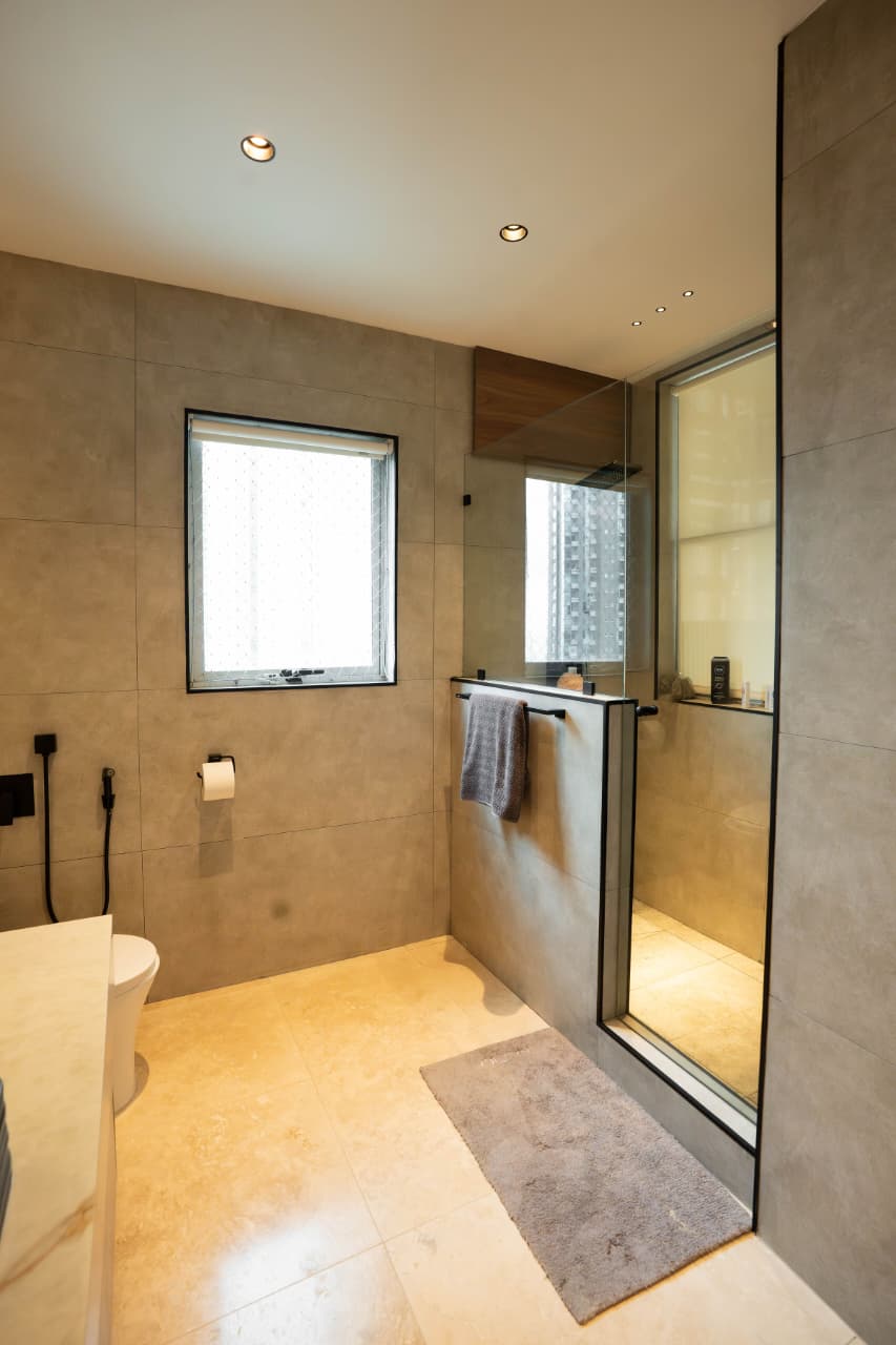 ✨ Experience Luxury  at PH Q Tower ✨ - Image 18