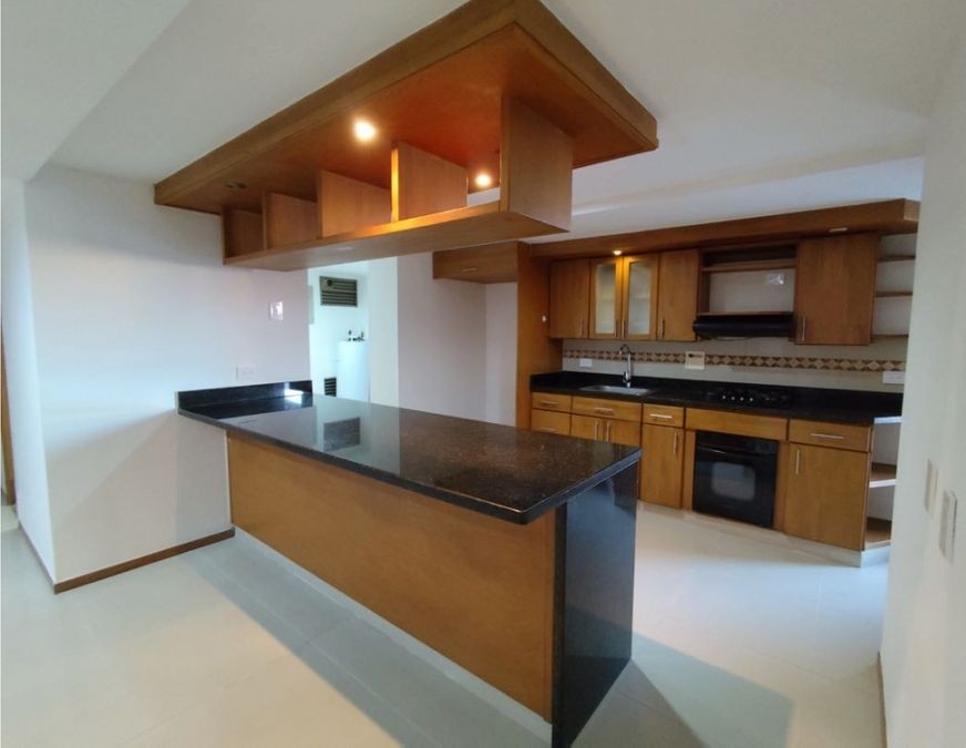 Spacious 3-Bedroom Apartment with 98 m² Terrace and Panoramic City Views in Sabaneta - Image 1