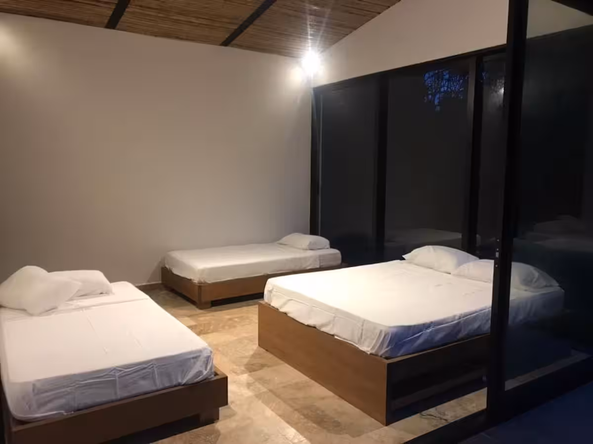 Luxury Furnished Country Estate with Tourism Potential in Santa Fe de Antioquia - Image 2