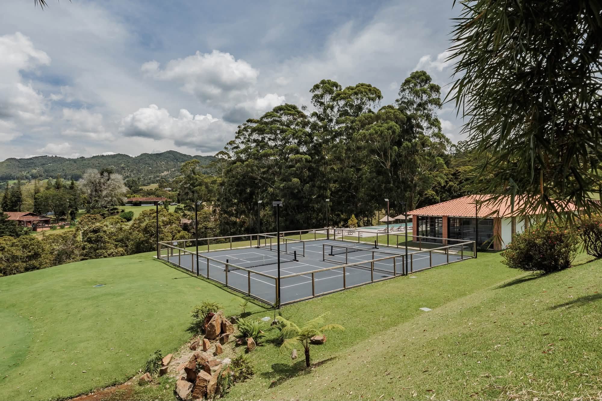 Exclusive Luxury Wellness Estate – El Tablazo, Llanogrande - Image 10
