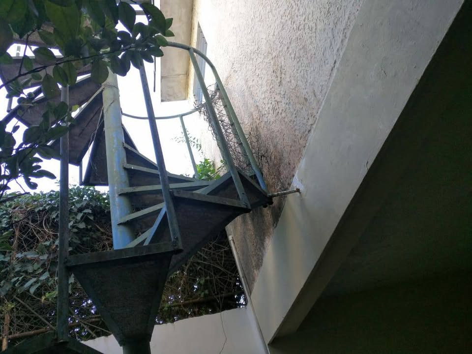 Beautiful 4-Bedroom House in Private Residential Passage – San Salvador - Image 6
