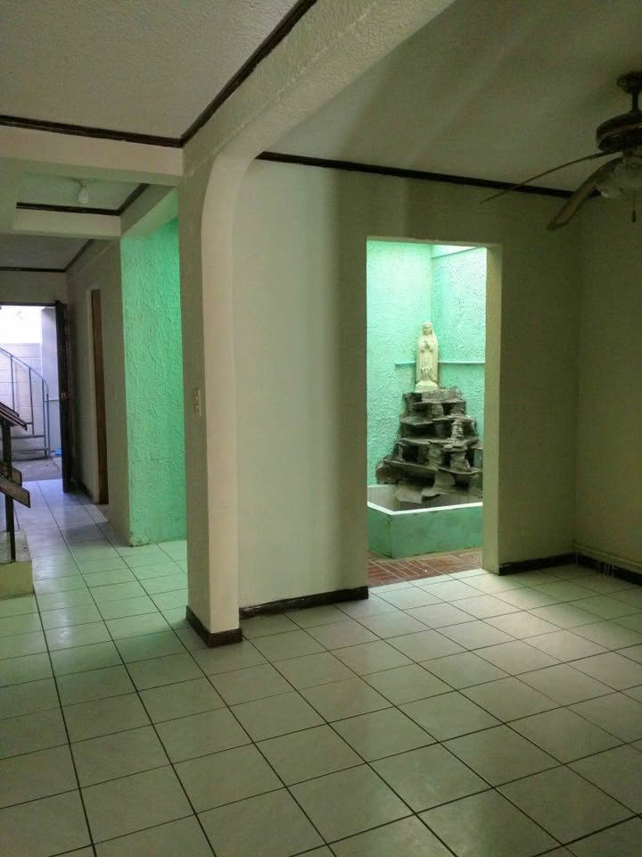 Beautiful 4-Bedroom House in Private Residential Passage – San Salvador - Image 9