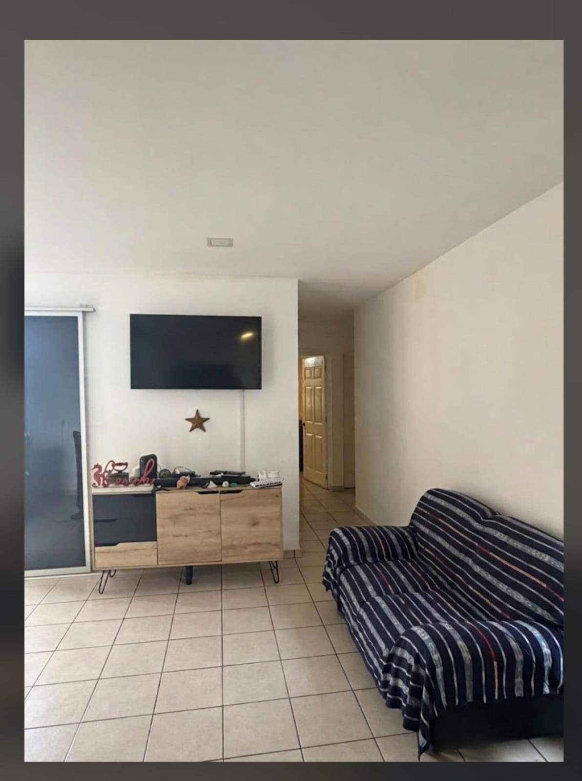 Single-Story House with Independent Apartment – Colonia Centroamérica, San Salvador - Image 2