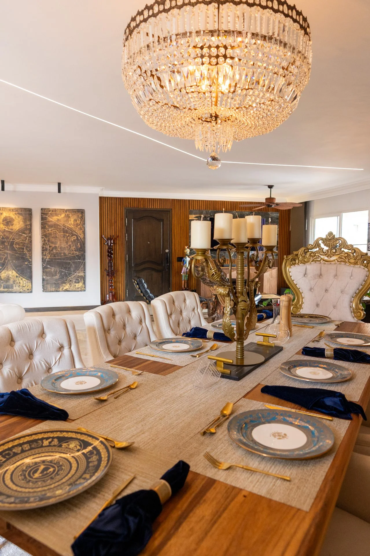 Luxury 2-Level Penthouse in Laureles, Medellín - Image 4