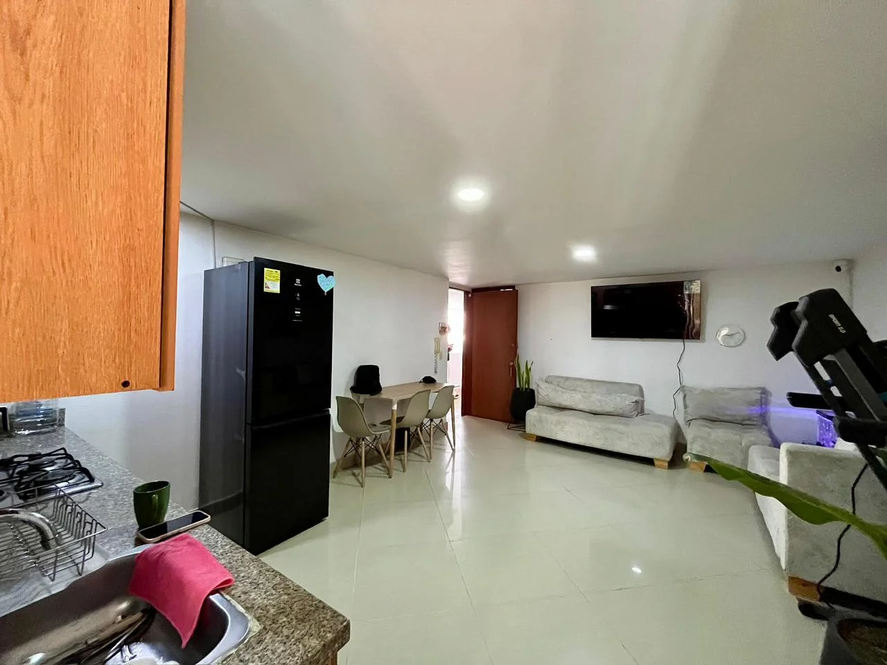 2-Bedroom Apartment in La América, Medellín – Investment Opportunity - Image 6